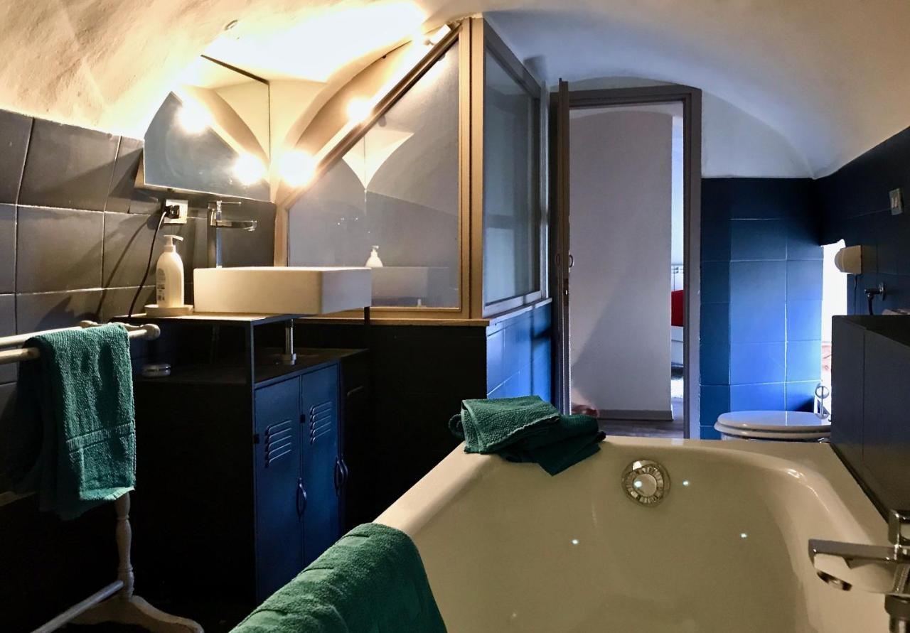 A Casa Nostra Nel Centro Storico Apartman Torino Kültér fotó